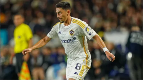 Los Angeles Galaxy midfielder Marco Delgado