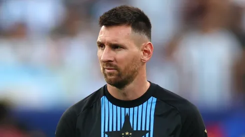Lionel Messi of Argentina warms up prior to the CONMEBOL Copa America 2024 semifinal match between Canada and Argentina at MetLife Stadium on July 09, 2024 in East Rutherford, New Jersey.