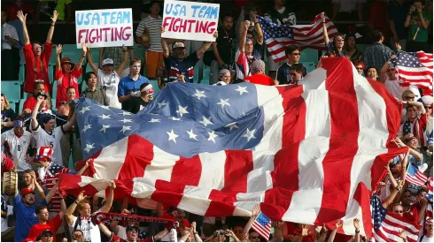 USA fan block with giant flag