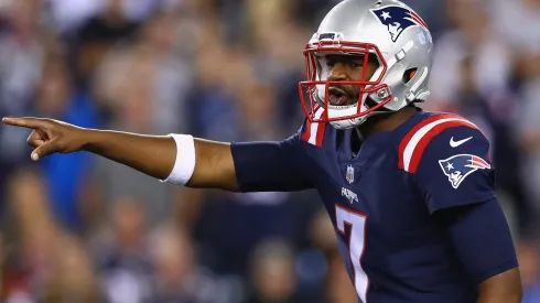 Jacoby Brissett #7 of the New England Patriots gestures during the first half against the Houston Texans at Gillette Stadium on September 22, 2016 in Foxboro, Massachusetts.