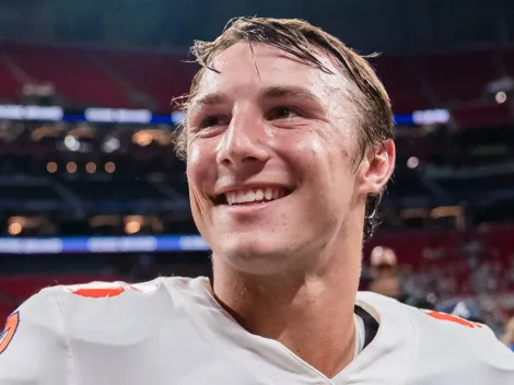 NCAAF News: Clemson QB Cade Klubnik receives strong message from Louisville HC Jeff Brohm