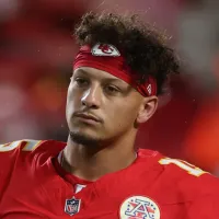 Chiefs News: Patrick Mahomes sends message to DeAndre Hopkins after Week 9 struggles