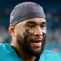 Dolphins News: Jonnu Smith sends clear message to Tua Tagovailoa and Calais Campbell