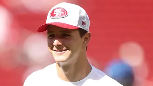Brock Purdy #13 of the San Francisco 49ers warms up prior to a game against the Arizona Cardinals at Levi's Stadium on October 06, 2024 in Santa Clara, California.