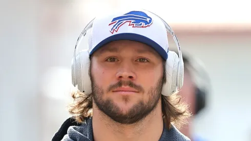Josh Allen #17 of the Buffalo Bills arrives prior to the AFC Championship Game against the Kansas City Chiefs at GEHA Field at Arrowhead Stadium on January 26, 2025 in Kansas City, Missouri.