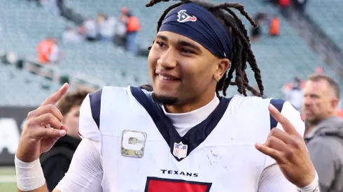 C.J. Stroud #7 of the Houston Texans celebrates as he leaves the field after the game against the Cincinnati Bengals at Paycor Stadium on November 12, 2023 in Cincinnati, Ohio.