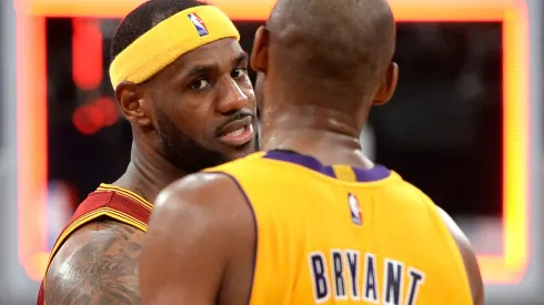 LeBron James of the Cleveland Cavaliers shakes hands with Kobe Bryant of the Los Angeles Lakers on January 15, 2015.
