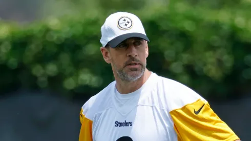 Quarterback Aaron Rodgers #8 of the Pittsburgh Steelers participates during mandatory minicamp at UPMC Rooney Sports Complex on June 10, 2025 in Pittsburgh, Pennsylvania.