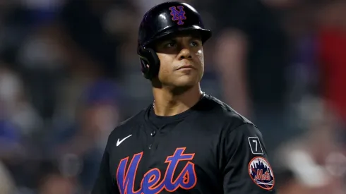 Juan Soto #22 of the New York Mets looks on against the Atlanta Braves in the eighth inning at Citi Field on June 23, 2025 in New York City.