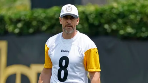 Aaron Rodgers quarterback of the Pittsburgh Steelers