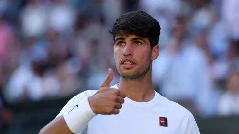 Carlos Alcaraz gestures during 2025 Wimbledon first round match