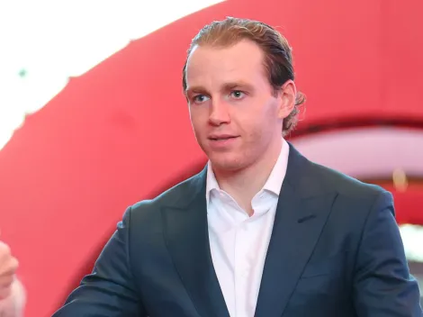 Kane's Red Wings sign former Blackhawks' draft pick hoping to aid dire need for McLellan