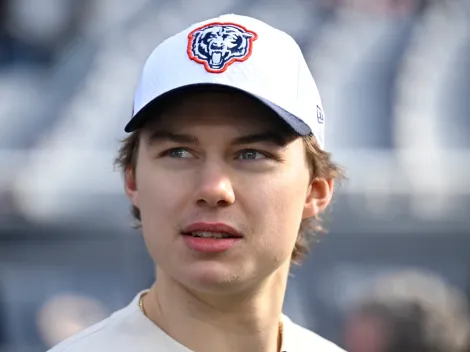 Blackhawks put pressure on key teammates of Bedard after handing out necessary extension