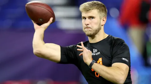 Tyler Shough #QB14 of Louisville participates in a drill during the NFL Scouting Combine at Lucas Oil Stadium on March 01, 2025 in Indianapolis, Indiana.