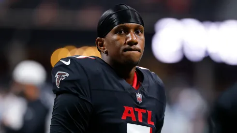 Michael Penix Jr. #9 of the Atlanta Falcons warms up prior to an NFL Preseason 2025 game