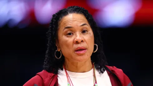 Head coach Dawn Staley of the South Carolina Gamecocks