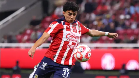 Richard Ledezma of Chivas