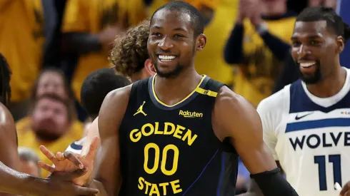 Jonathan Kuminga #00 of the Golden State Warriors reacts in a game.