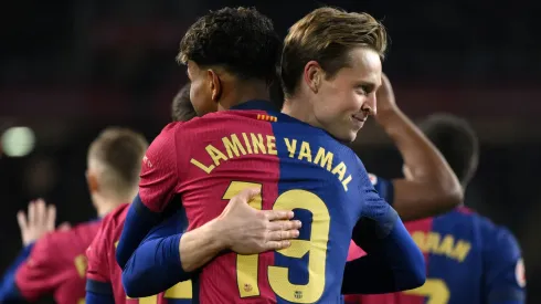 Frenkie de Jong of FC Barcelona celebrates scoring his team's first goal with teammate Lamine Yamal.