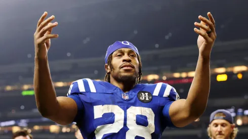 Jonathan Taylor celebrates after his team's 38-14 win vs the Titans on October 26, 2025 in Indianapolis.