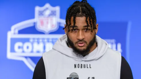 Marshawn Kneeland #DL41.