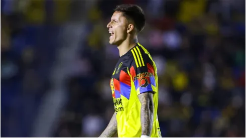 Brian Rodriguez of America