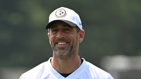 Aaron Rodgers quarterback of the Steelers