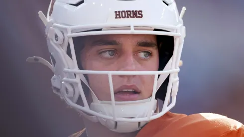 Arch Manning #16 of the Texas Longhorns on November 22, 2025 in Austin, Texas.