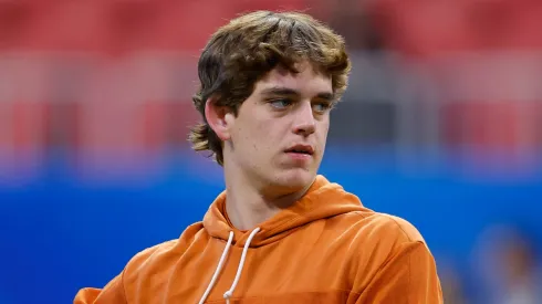 Arch Manning #16 of the Texas Longhorns at Mercedes-Benz Stadium.