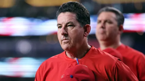 Rob Thomson at Chase Field in Phoenix, Arizona.