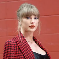 Is Taylor Swift in attendance today for Chiefs vs Chargers in 2025 NFL Week 15?