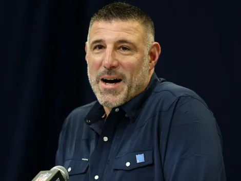 Patriots HC Mike Vrabel gets brutally honest with the referees after brutal Week 15 loss to the Bills