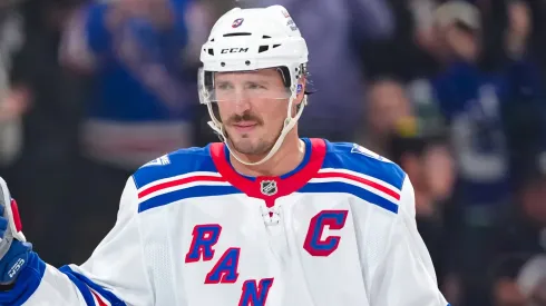 NY Rangers News: Mike Sullivan punishes star teammate of JT Miller