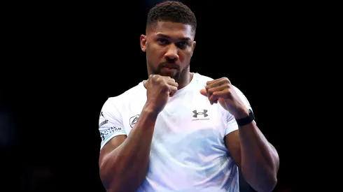 Anthony Joshua trains ahead of the IBF World Heavyweight Title fight in 2024.