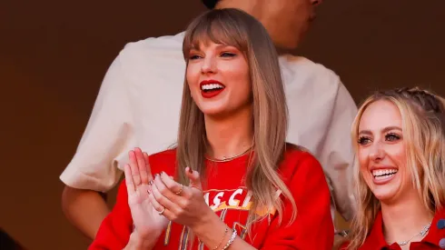 Taylor Swift supporting Travis Kelce during a Kansas City Chiefs game