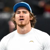 What happens if Chargers lose to Texans today in Week 17 of 2025 NFL season?