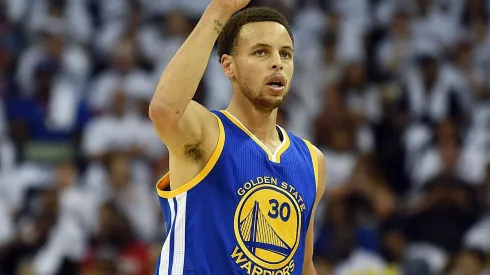 Stephen Curry #30 of the Golden State Warriors in 2015.