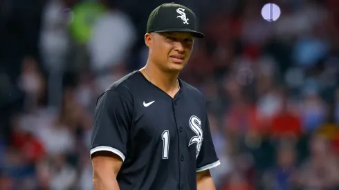 Manager Will Venable of the Chicago White Sox reacts.