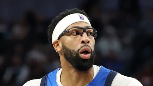 Anthony Davis #3 of the Dallas Mavericks.