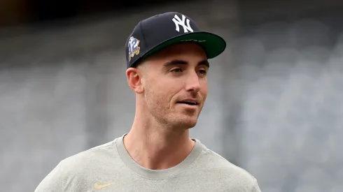 Cody Bellinger practicing before a Yankees game.