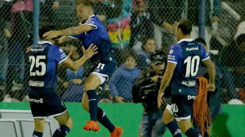 Colazo celebra la primera conquista de Gimnasia.