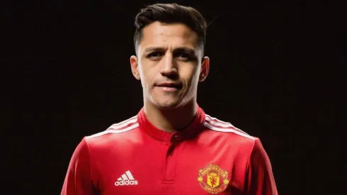 DESDE LA CUNA. Alexis y una foto que demuestra el fanatismo por su nuevo club.