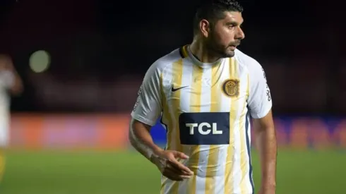 Néstor Ortigoza regresó a Argentina para sumarse a Rosario Central.