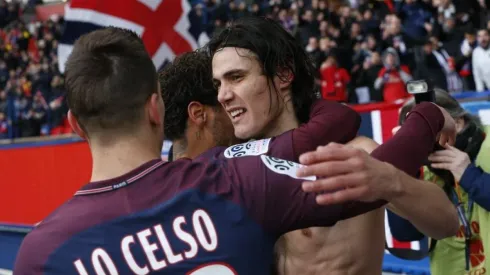 ¡GRÍTALO, EDI! Cavani, emocionado, festeja su gol número 157 y supera a Zlatan Ibrahimovic en la tabla histórica de goleadores del PSG.