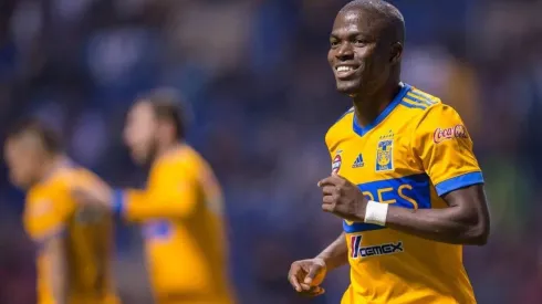 El delantero estará presente en el Chivas vs Tigres en Houston. (Mexsport)