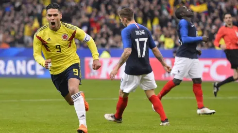 Radamel Falcao gritando su gol ante la Selección de Francia.