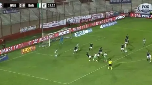 Trucco cobró un penal realmente increíble.