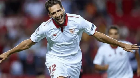 CELEBRA EL "MUDO". Vázquez le anotó al Barcelona en el Sánchez Pizjuán para poner a ganar al Sevilla.