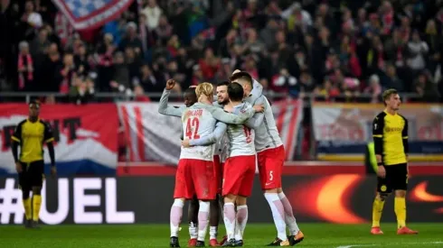 Salzburgo dejó fuera al Borussia Dortmund en los octavos de final