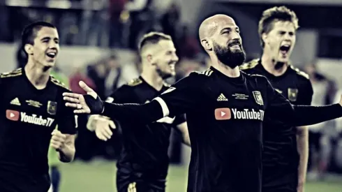 Laurent Ciman hizo historia al ser el primer en anotar en el Banc of California (Foto: MLS)